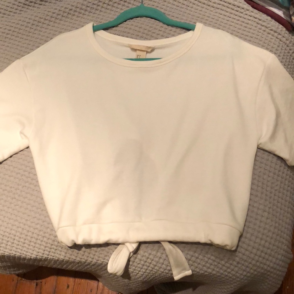 NWOT Cropped Sweatshirt - Picture 2 of 4